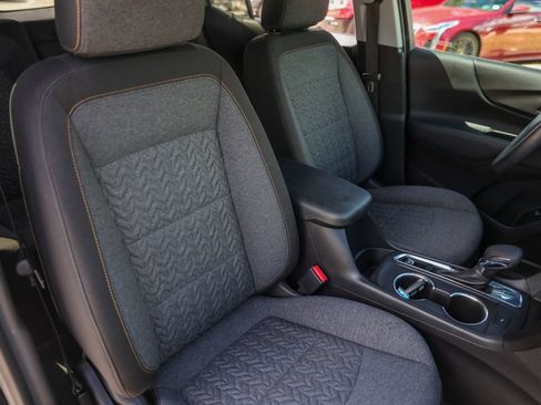 Used 2024 Chevrolet Equinox LT w/ LPO, Floor Liner Package FWD image 32