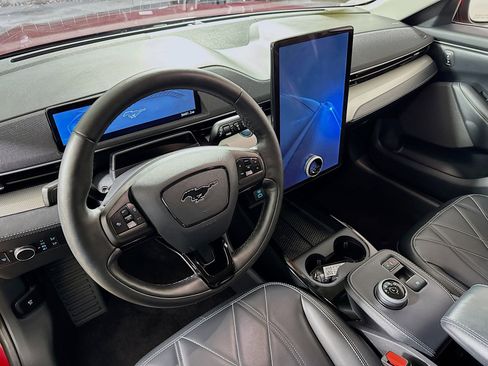 Used 2021 Ford Mustang Mach-E Select w/ Comfort/Technology Package image 12