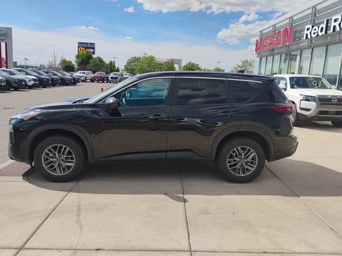 Used 2024 Nissan Rogue S AWD/4WD image 8