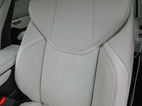 Used 2026 Lexus ES 350e w/ Convenience Package FWD image 24