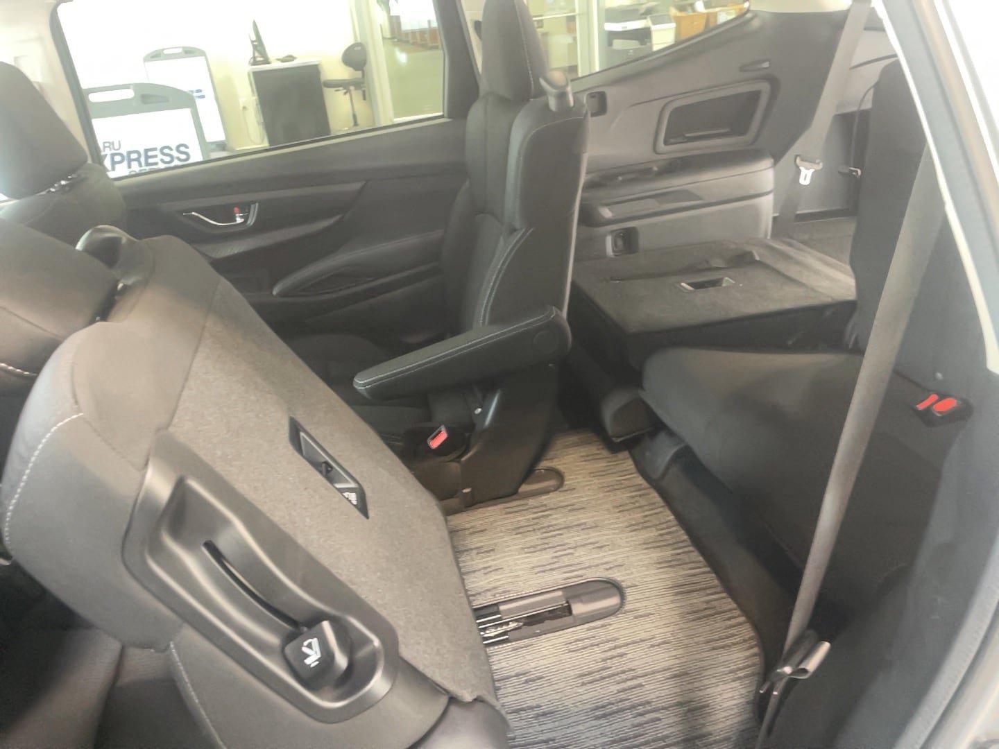 Used 2025 Subaru Ascent Premium AWD/4WD image 14