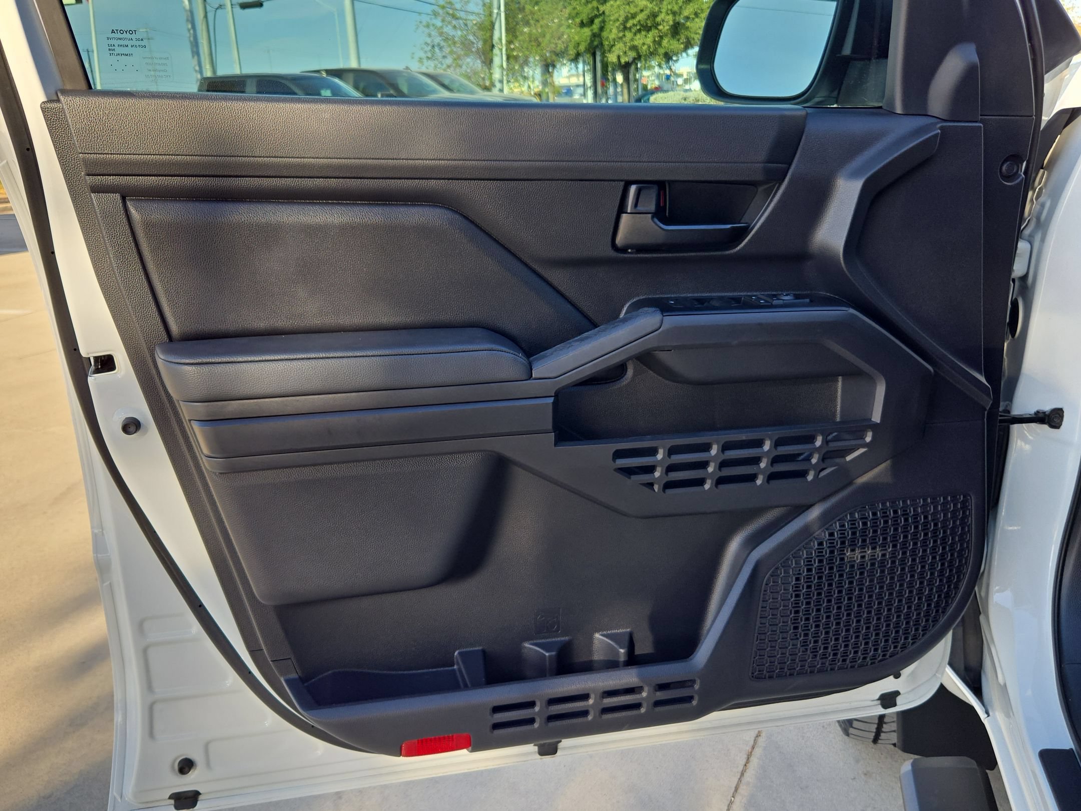 Used 2024 Toyota Tacoma SR RWD image 11