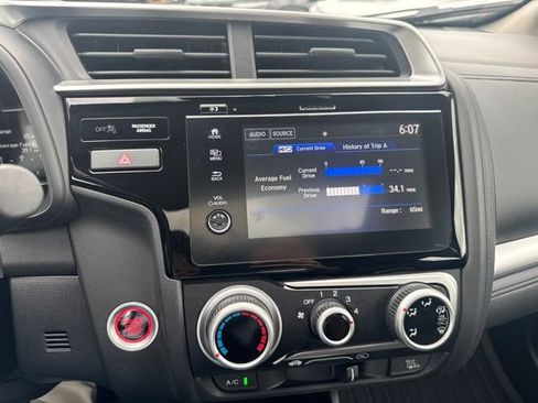 Used 2020 Honda Fit EX-L image 13