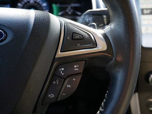 Used 2018 Ford Edge SEL w/ Equipment Group 201A FWD image 19