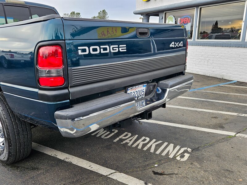 Used 1998 Dodge Ram 2500 Truck 4x4 Club Cab image 5