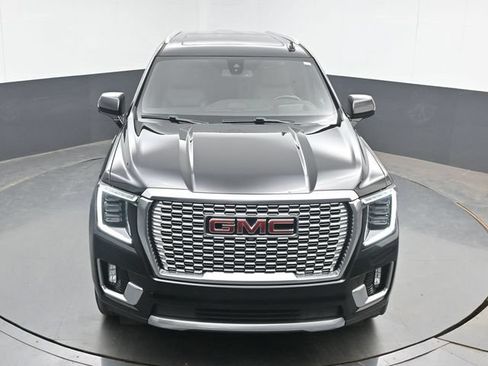 Used 2021 GMC Yukon XL Denali AWD/4WD image 41