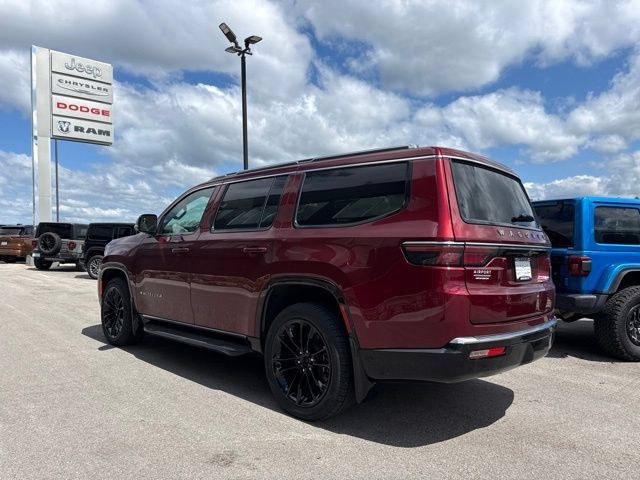 Used 2024 Jeep Wagoneer 4WD w/ Convenience Group I image 6
