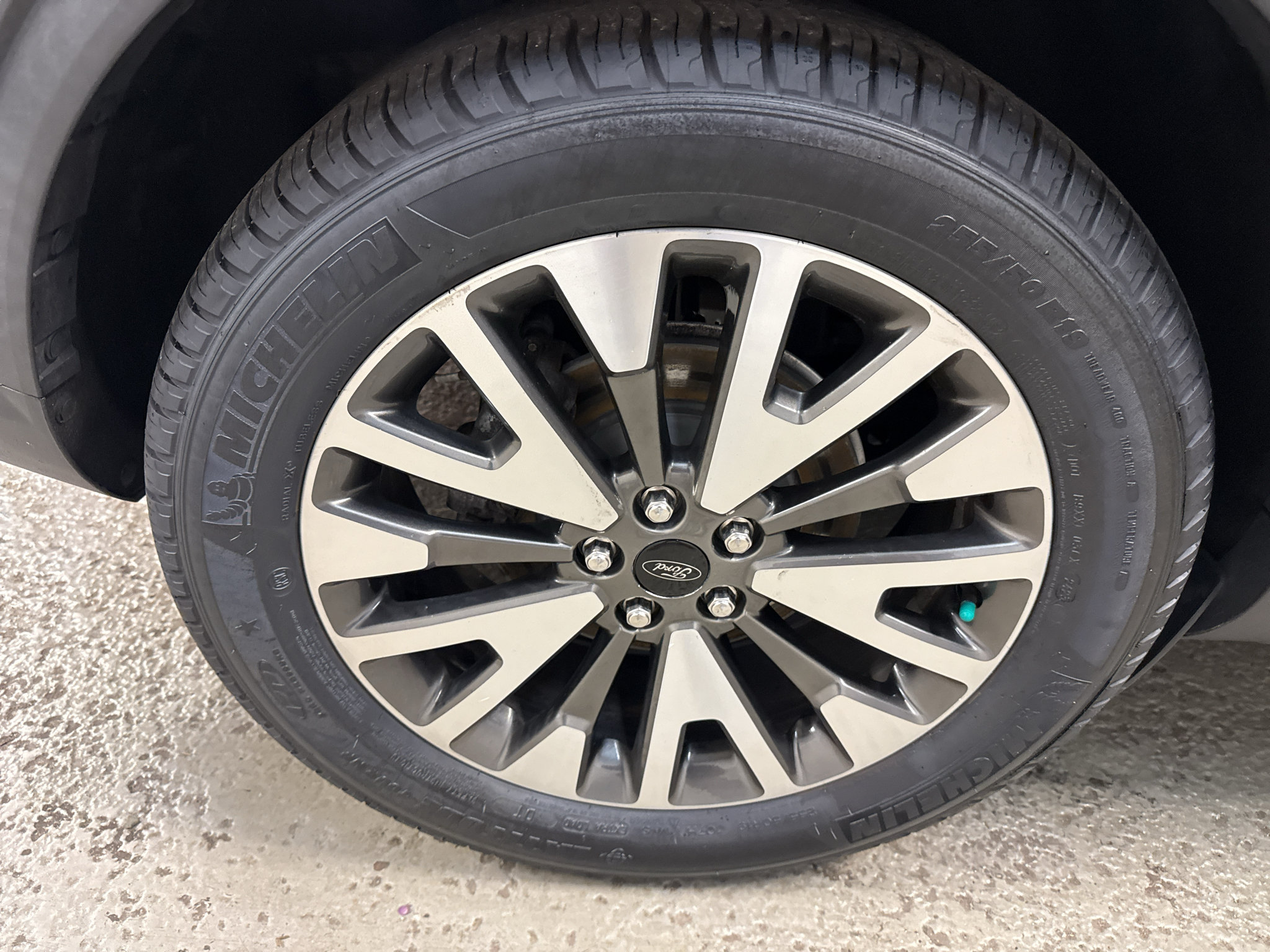 Used 2020 Ford Escape Titanium AWD/4WD image 39