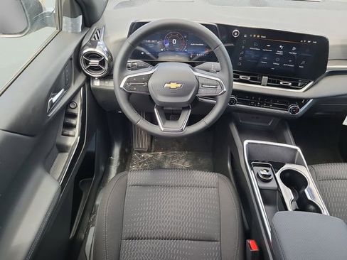 New 2026 Chevrolet Equinox LT w/ Safety and Technology Package image 13