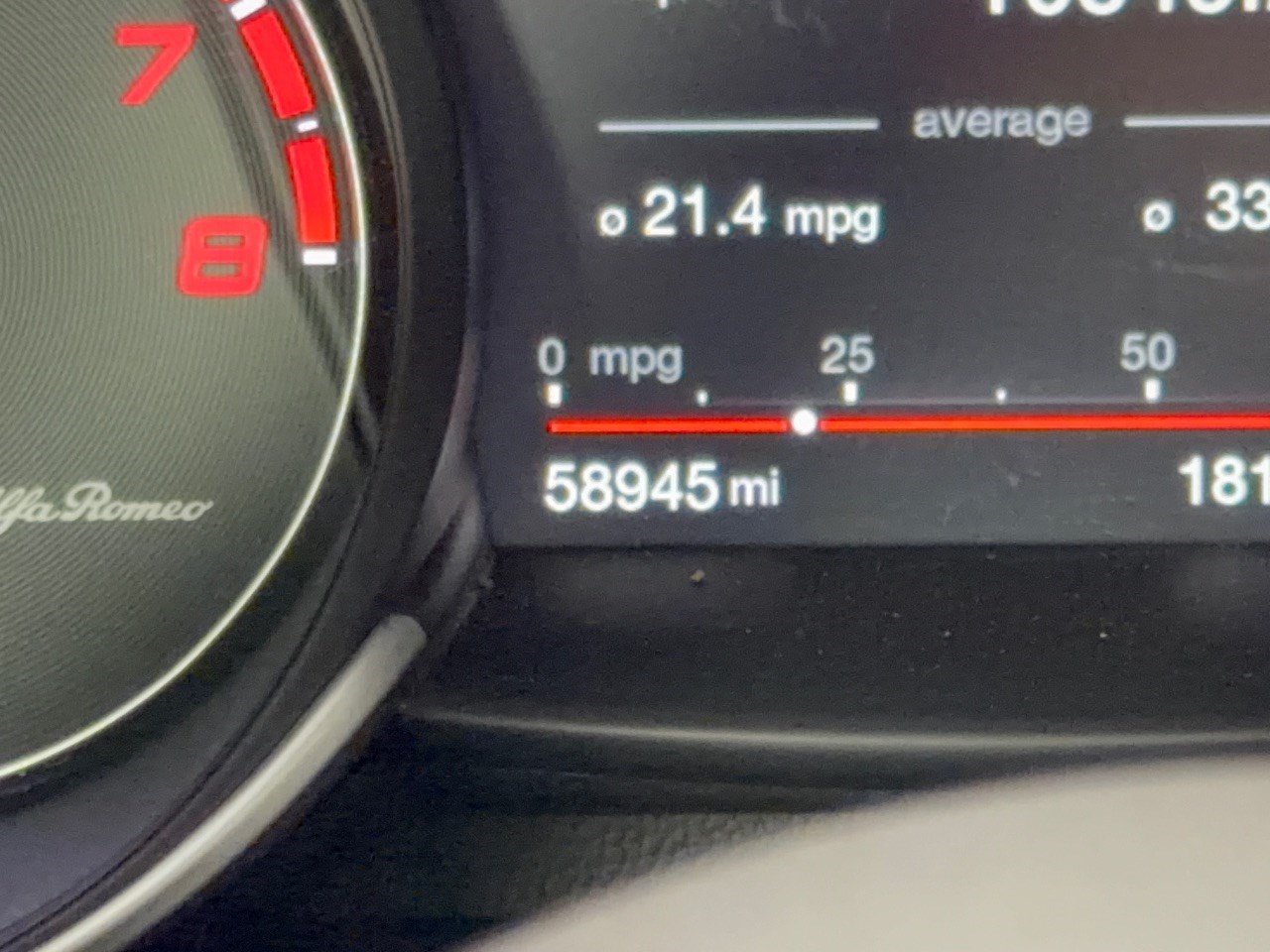 Used 2018 Alfa Romeo Giulia Quadrifoglio RWD image 26