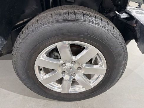 Used 2017 Jeep Wrangler Unlimited Sahara w/ Max Tow Package image 14