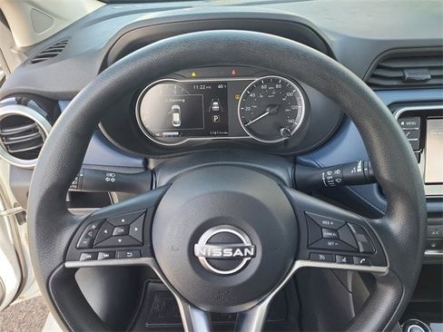 Certified 2025 Nissan Versa SV w/ Trunk Package image 10