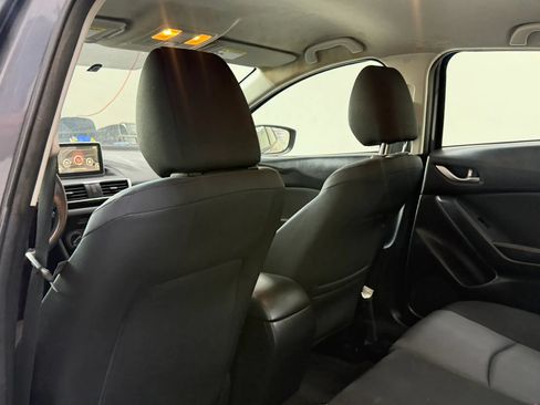 Used 2015 MAZDA MAZDA3 i Sport FWD image 19