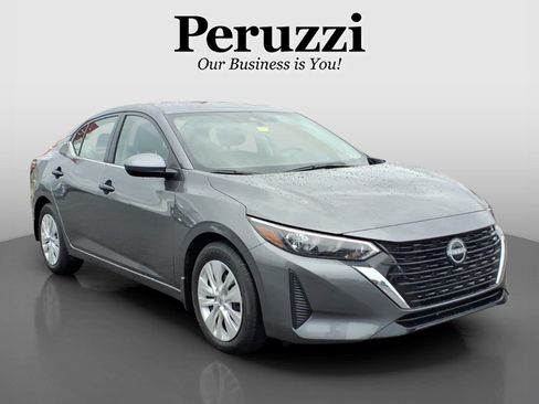 Certified 2025 Nissan Sentra S FWD image 1