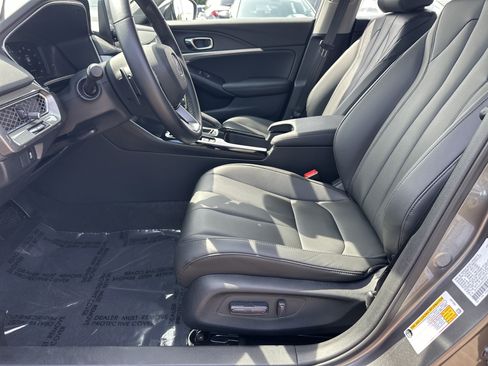 Certified 2024 Acura Integra FWD image 9