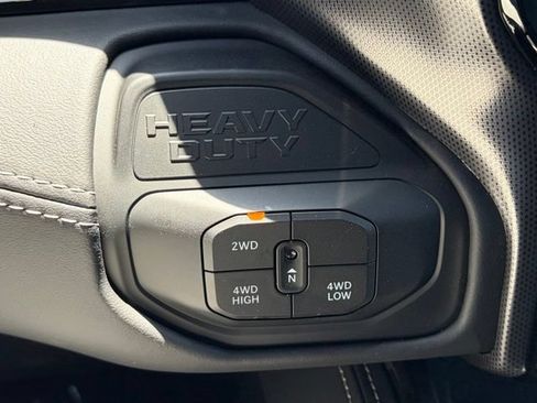 New 2026 RAM 2500 Limited AWD/4WD image 27