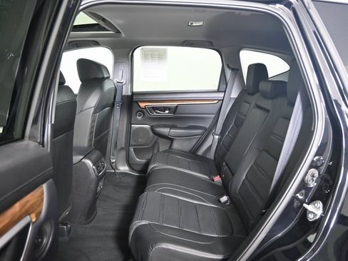 Used 2018 Honda CR-V Touring image 17