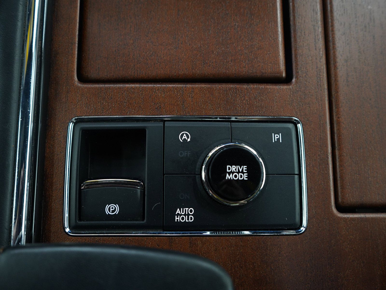 Used 2024 Lincoln Navigator L Black Label AWD/4WD image 29