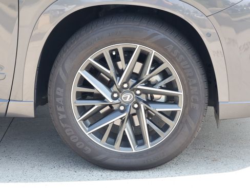 Used 2026 Lexus TX 350 AWD w/ Technology Package image 11
