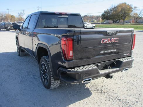 New 2026 GMC Sierra 1500 AT4 w/ AT4 Premium Package image 9