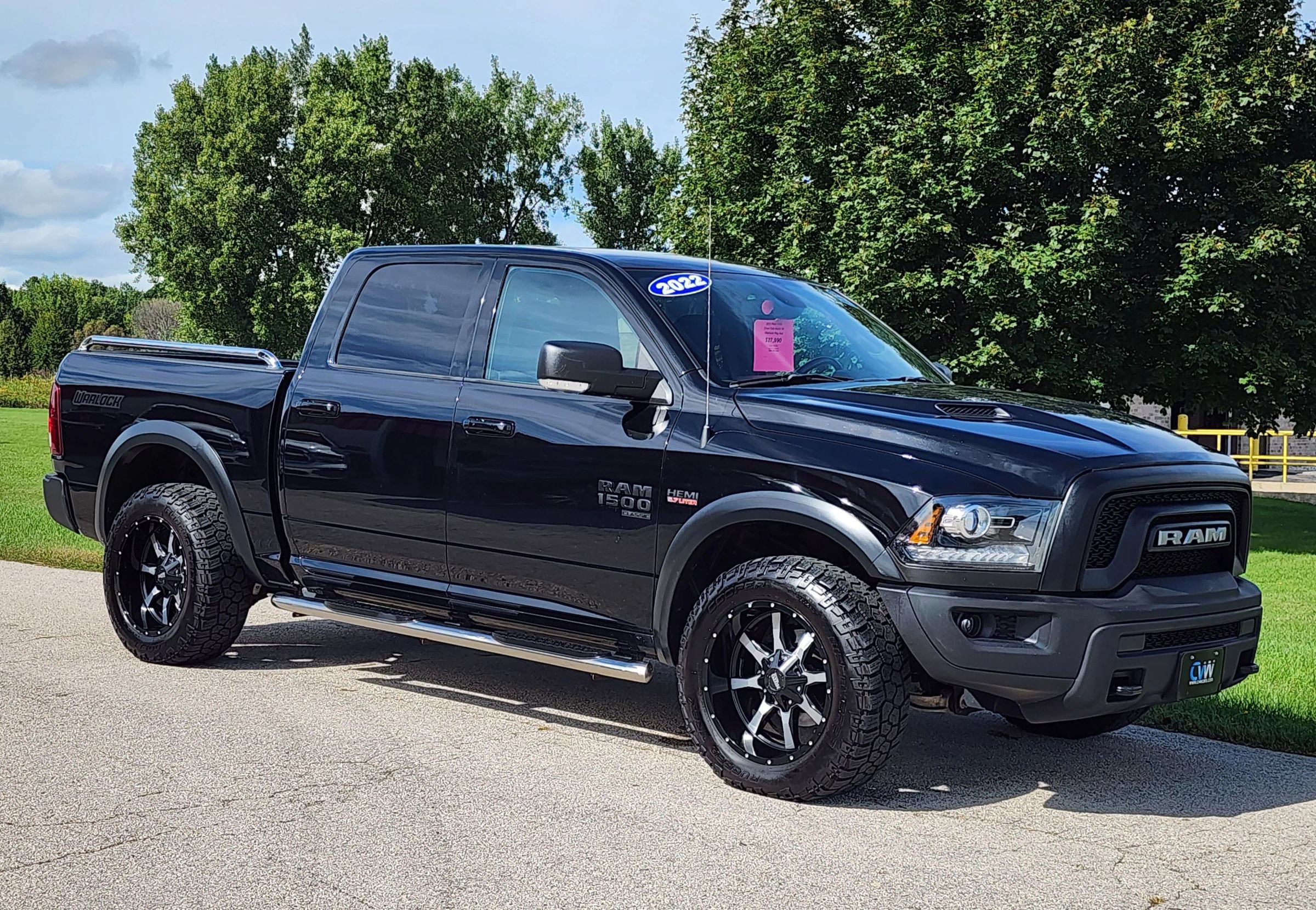 Used 2022 RAM 1500 Warlock AWD/4WD image 2