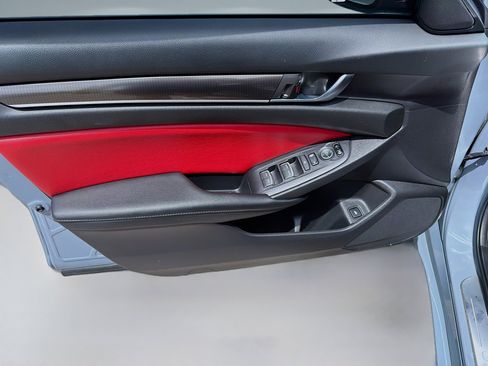 Used 2022 Honda Accord Sport image 19