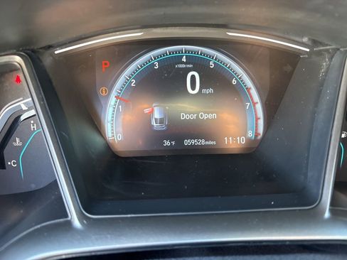 Used 2019 Honda Civic EX image 18