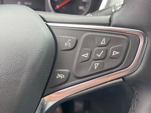 Used 2024 Chevrolet Equinox LT AWD/4WD image 17