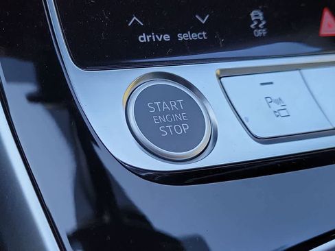 New 2026 Audi Q8 Premium Plus image 19