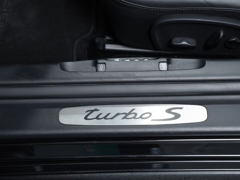 Used 2005 Porsche 911 4 Cabriolet AWD/4WD image 16