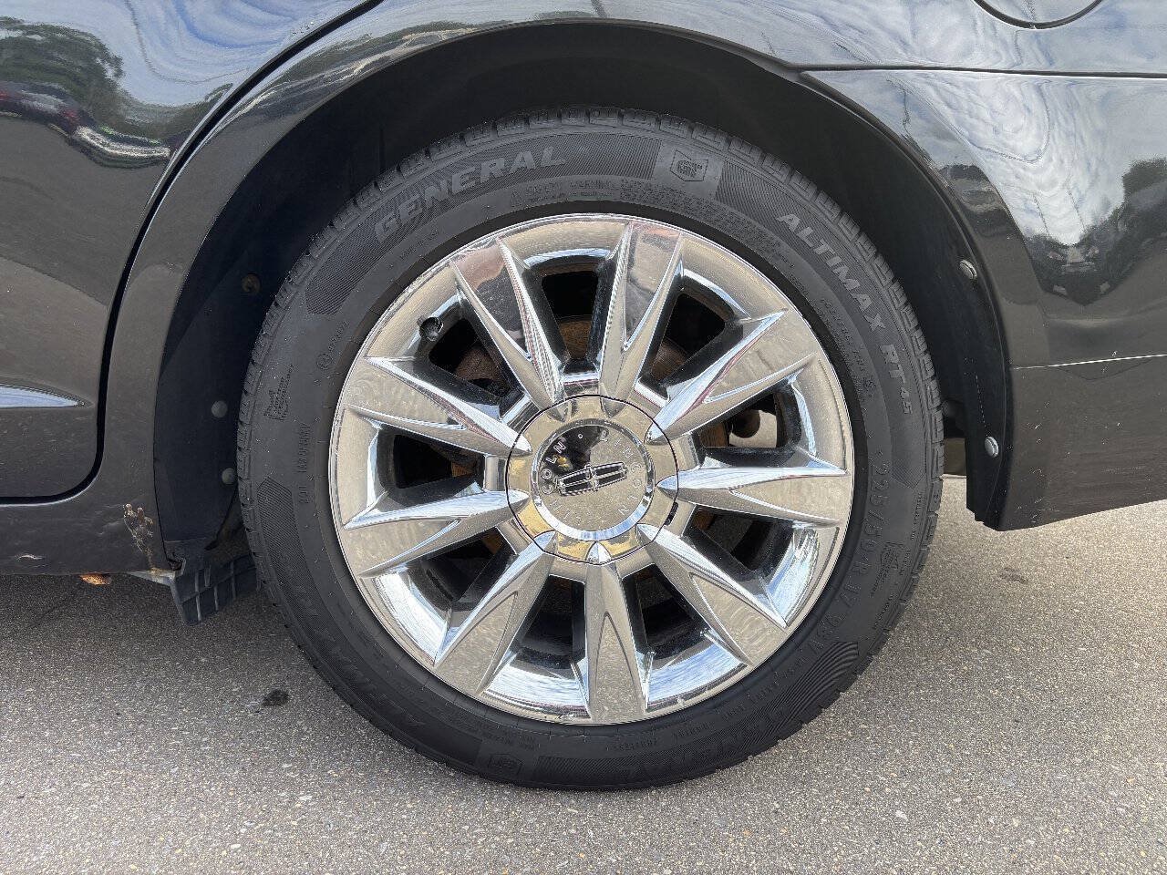 Used 2012 Lincoln MKZ AWD image 10