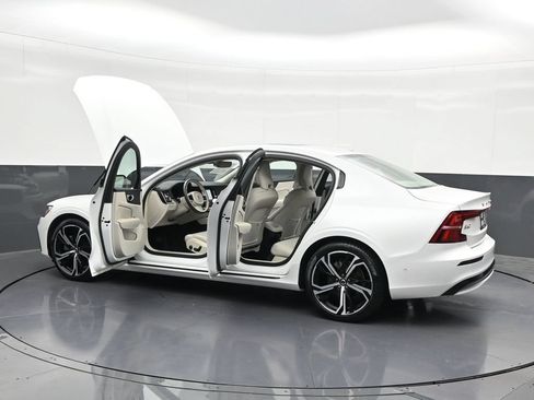 Certified 2024 Volvo S60 B5 Plus FWD image 36