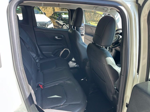 Used 2017 Jeep Renegade Limited AWD/4WD image 15