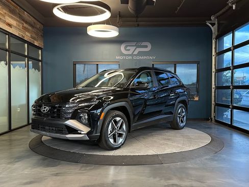 Used 2025 Hyundai Tucson SEL AWD/4WD image 7