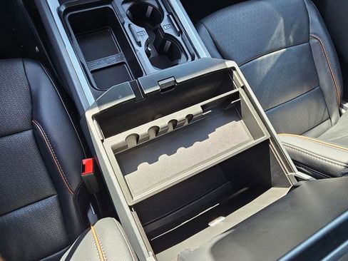 New 2025 Ford F350 Lariat w/ Lariat Ultimate Package image 27