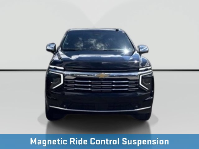 Used 2025 Chevrolet Suburban Premier AWD/4WD image 12