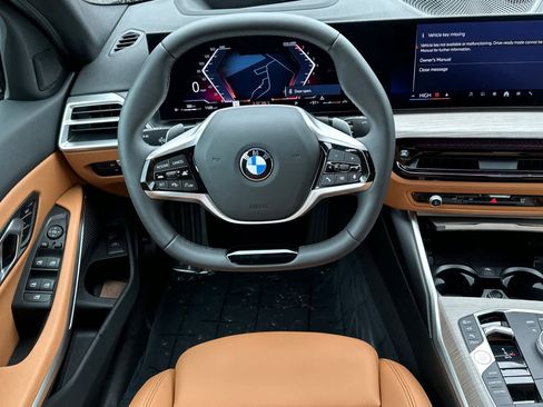 Used 2025 BMW 330i Sedan w/ Premium Package image 15