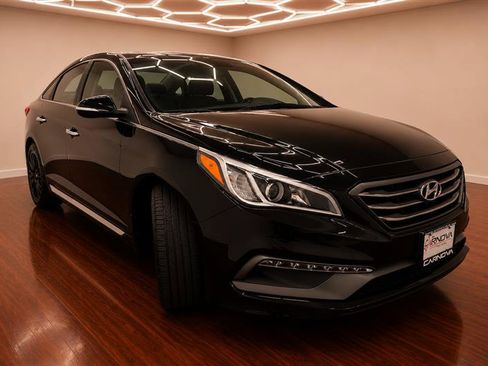 Used 2017 Hyundai Sonata Limited FWD image 10