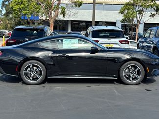 New 2025 Ford Mustang Coupe video 3