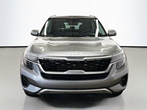 Used 2023 Kia Seltos S w/ Navigation Package image 3