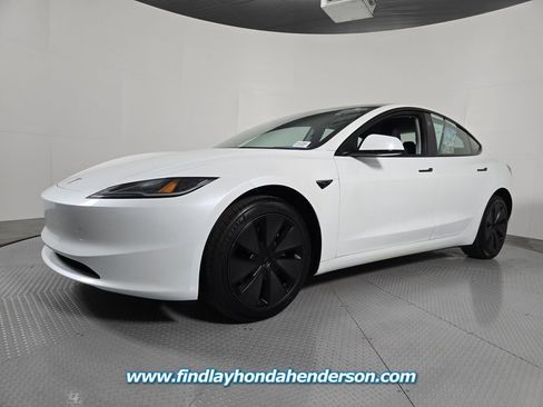 Used 2025 Tesla Model 3 Long Range RWD image 2