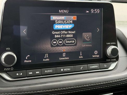 Used 2021 Nissan Rogue SL FWD image 19
