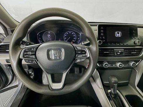 Certified 2018 Honda Accord LX image 11