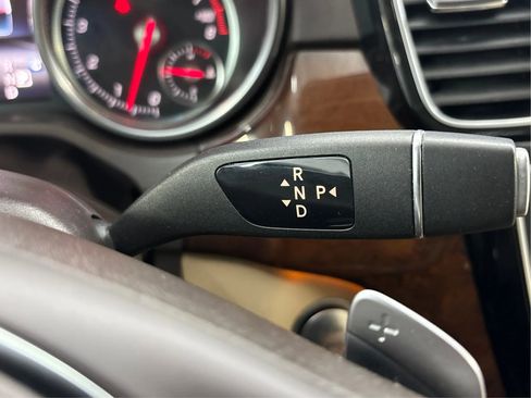 Used 2019 Mercedes-Benz GLS 450 4MATIC image 48