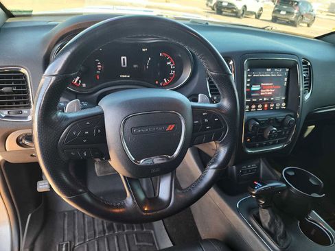 Used 2018 Dodge Durango R/T w/ Blacktop Package RWD image 2