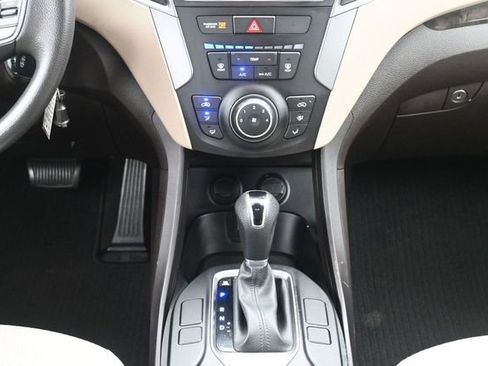 Used 2017 Hyundai Santa Fe Sport w/ Cargo Package AWD/4WD image 21