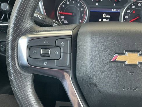 Used 2025 Chevrolet Blazer LT FWD image 25