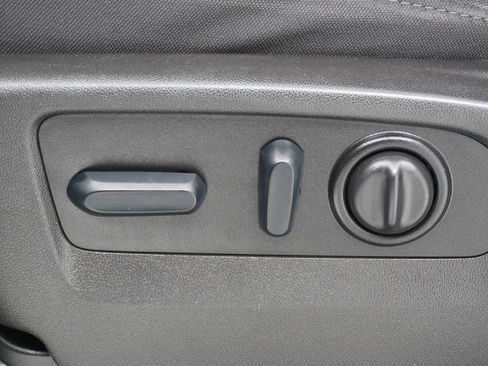 Used 2022 Chevrolet Silverado 2500 W/T w/ WT Fleet Convenience Package image 12