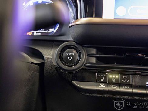 Used 2025 Toyota Crown Platinum image 23