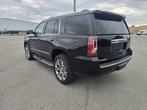 Used 2015 GMC Yukon Denali w/ Touring Package AWD/4WD image 5